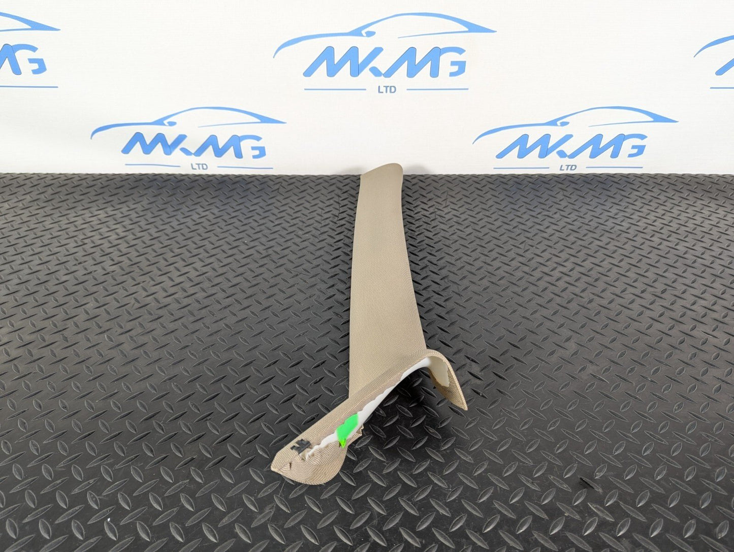14-21 BMW 2 SERIES 218d GRAN TOURER F46 FRONT RIGHT DRIVER SIDE A-PILLAR TRIM