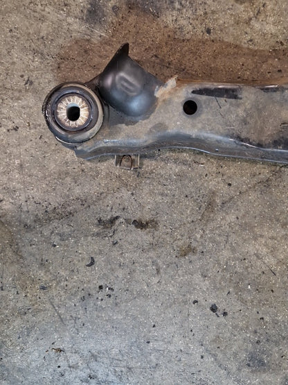 2006 Audi A4 B7 Genuine Front Axle Support Carrier Subframe 8E0399313BD
