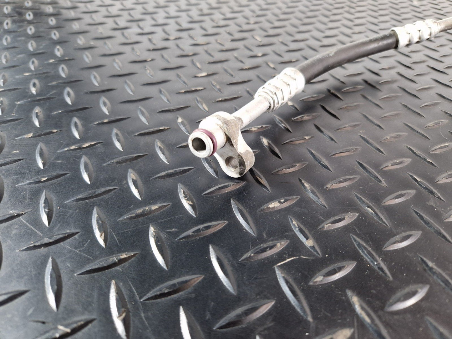 16-19 MERCEDES BENZ GLE W166 GENUINE COOLING WATER HOSE PIPE A1668305600