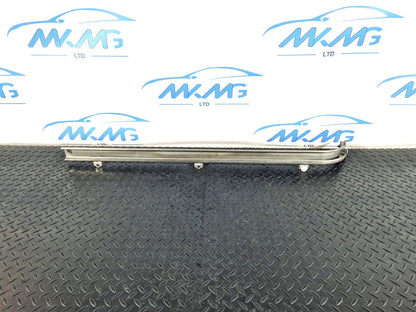 14-23 MERCEDES BENZ VITO W447 MIDDLE LEFT SLIDING DOOR RUNNER GUIDE A4477662100