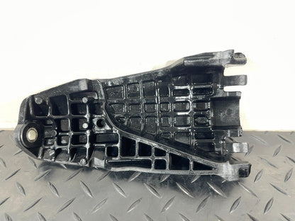 14-21 MERCEDES BENZ C300h W205 HIGH VOLTAGE CABLE PROTECTIVE BOW A0005453886