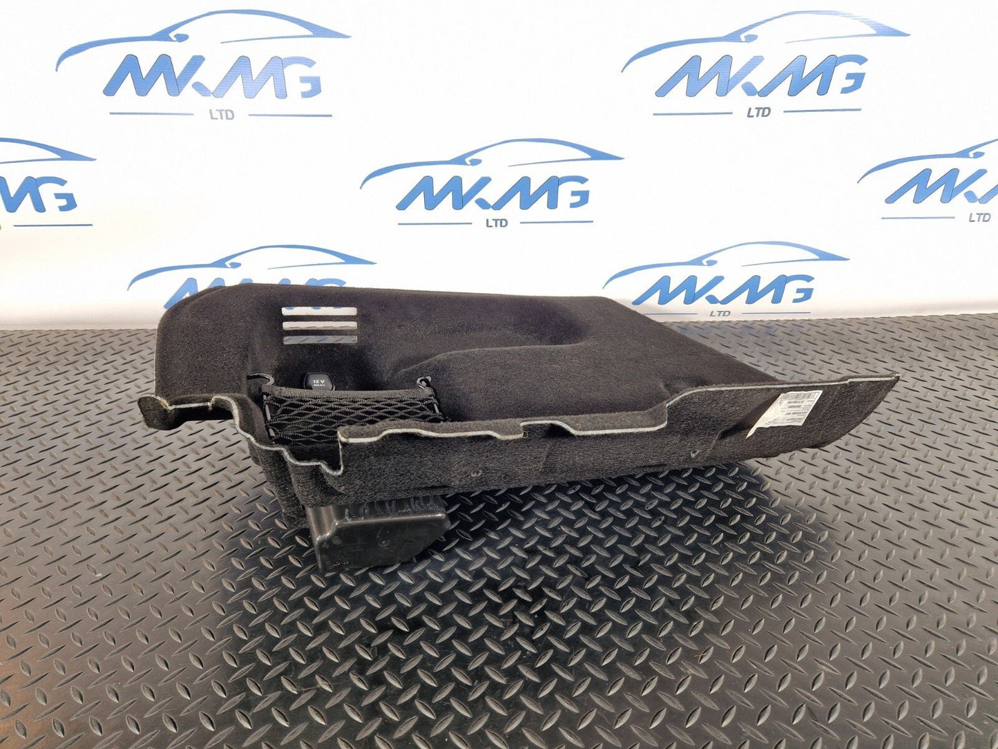 19-ON MERCEDES BENZ B CLASS W247 REAR LEFT BOOT LOAD COMPARTMENT PANEL TRIM