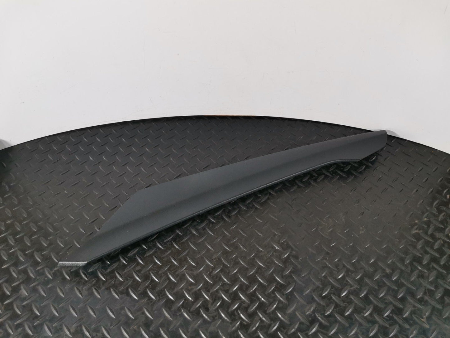 16-19 AUDI A4 B9 GENUINE LEFT PASSENGER SIDE CENTRE CONSOLE TRIM COVER 8W2863305