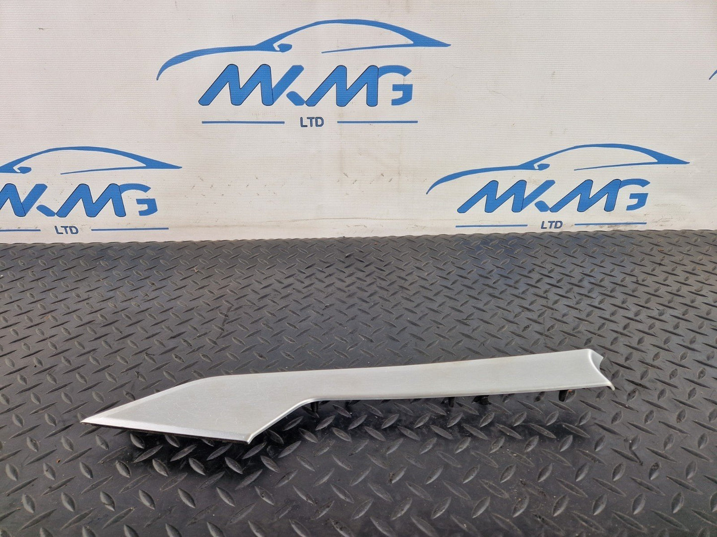 17-24 AUDI S5 F5 GENUINE FRONT RIGHT DRIVER SIDE O/S DOOR PANEL TRIM 8W6867410