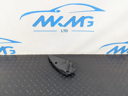 16-22 BMW X1 F48 FRONT RIGHT SIDE DOOR WINDOW FRAME TRIM CORNER FOAM 31900346