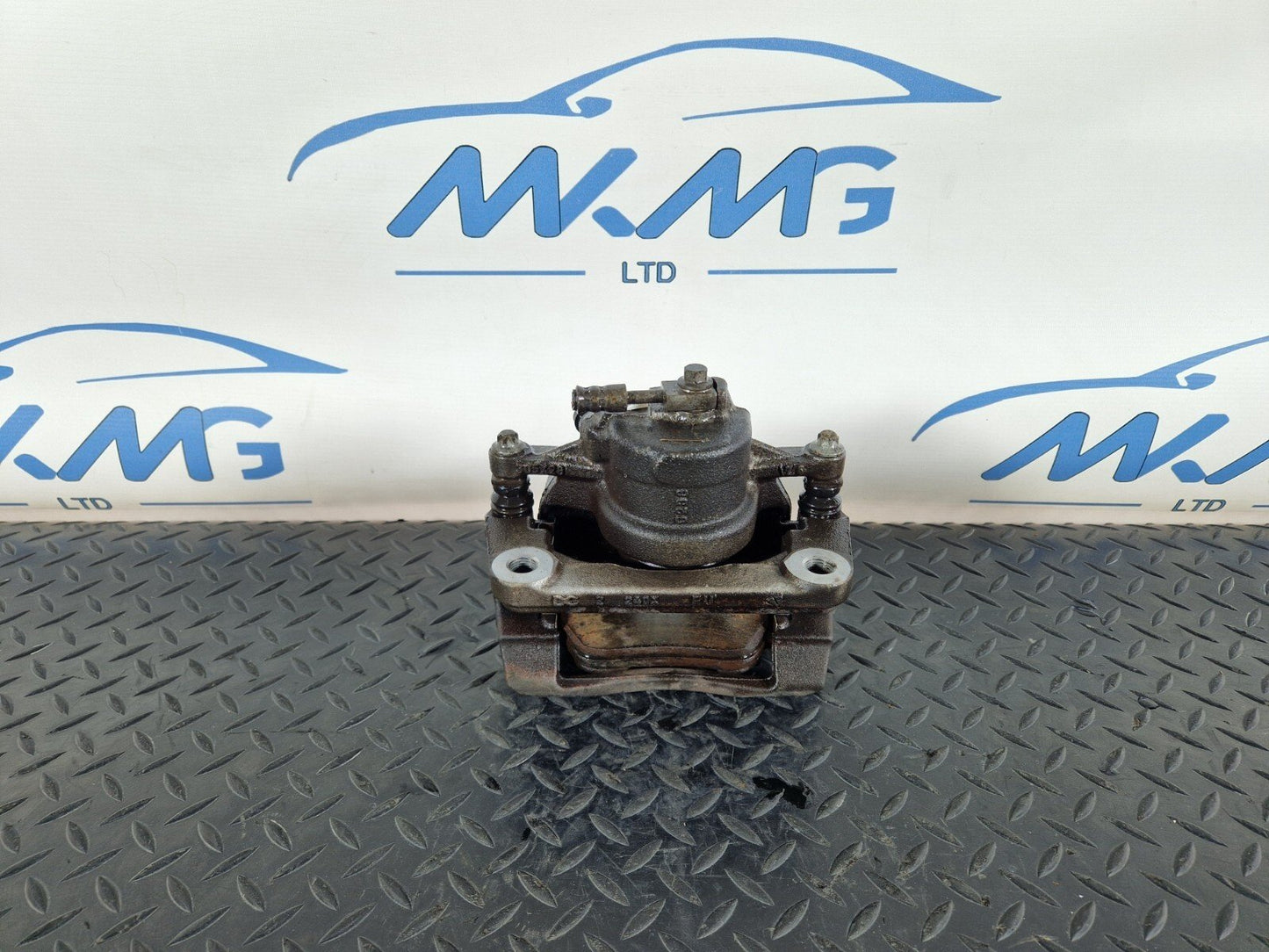 18-ON MERCEDES A CLASS W177 GENUINE BRAKE CALIPER FRONT LEFT SIDE A1774212100