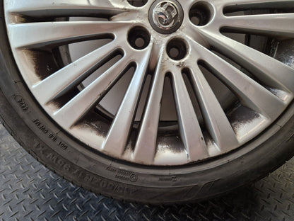 Vauxhall Astra MK6 (J) (A3400) 17" Alloy Wheel with Tyre 215/50/17 ~4mm