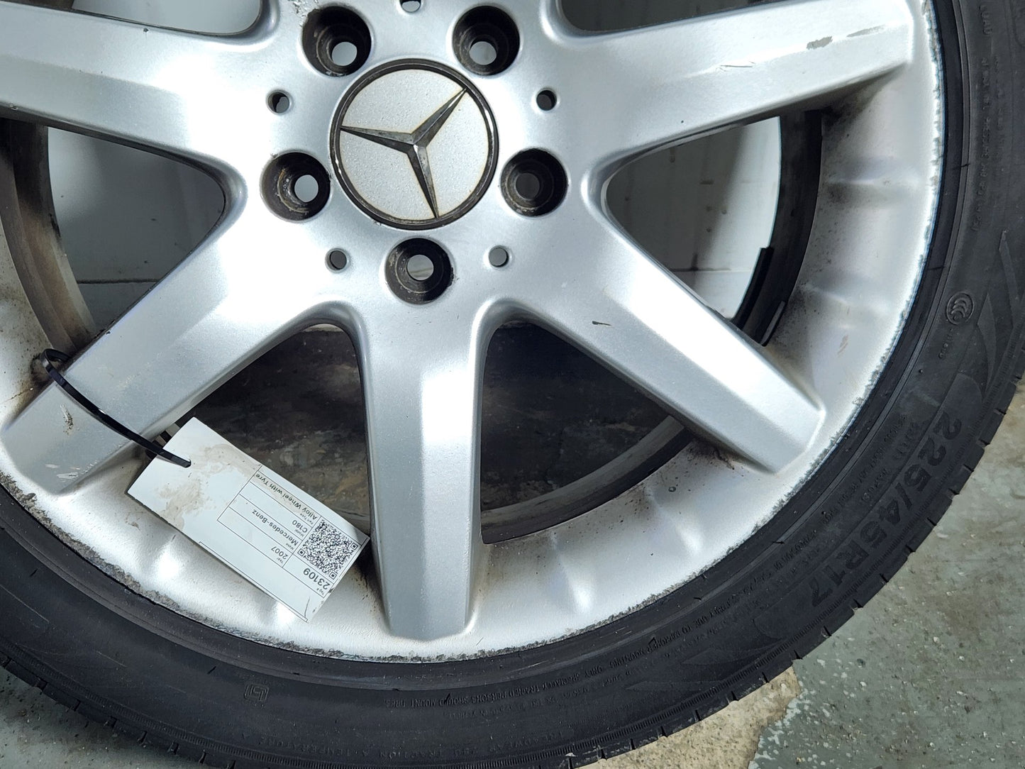 Mercedes C-Class W203 (FL) 17" Alloy Wheel with Tyre 225/45/17 ~3mm A2034011802