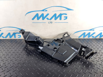 Land Rover Range Rover Evoque L551 Right Side Rear Bumper Bracket M8D2-17B930-A