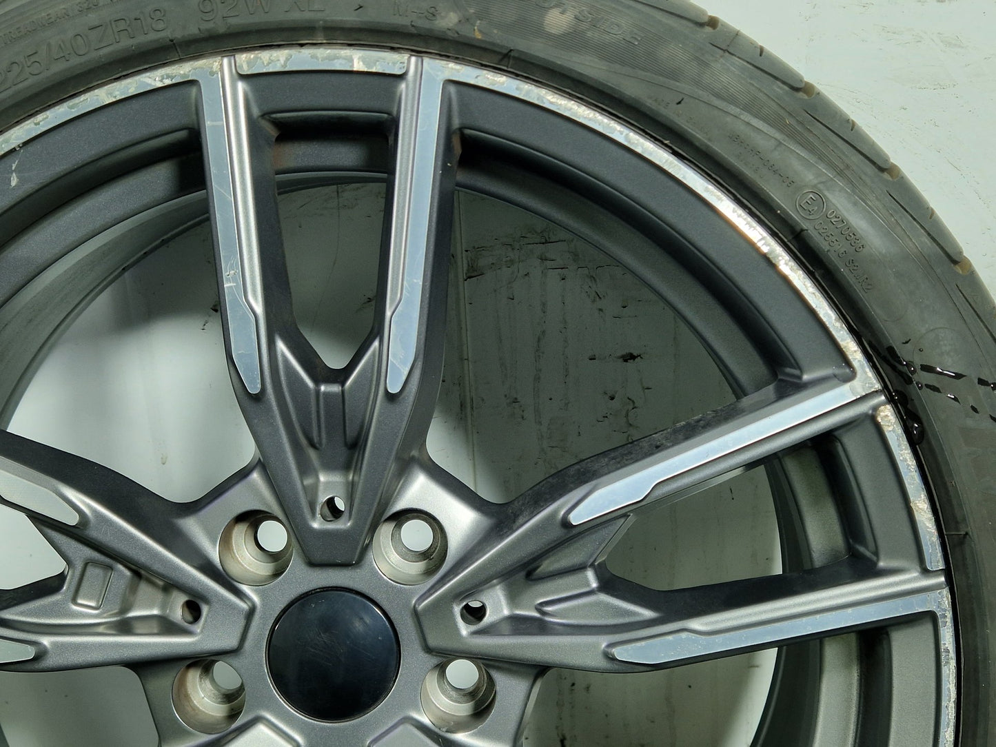 792M Style Aftermarket 18" Alloy Wheel with Tyre 225/40/18 ~7mm