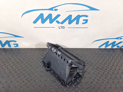 16-19 AUDI A4 B9 GENUINE OEM FRONT AIR INTAKE DUCT VENT 8W2819904A