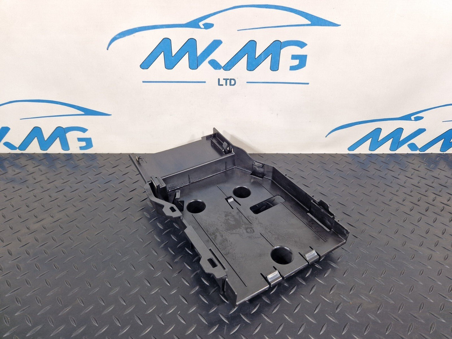 MERCEDES BENZ SPRINTER W907 W910 MODULE UNIT BRACKET HOLDER MOUNT A9105450800