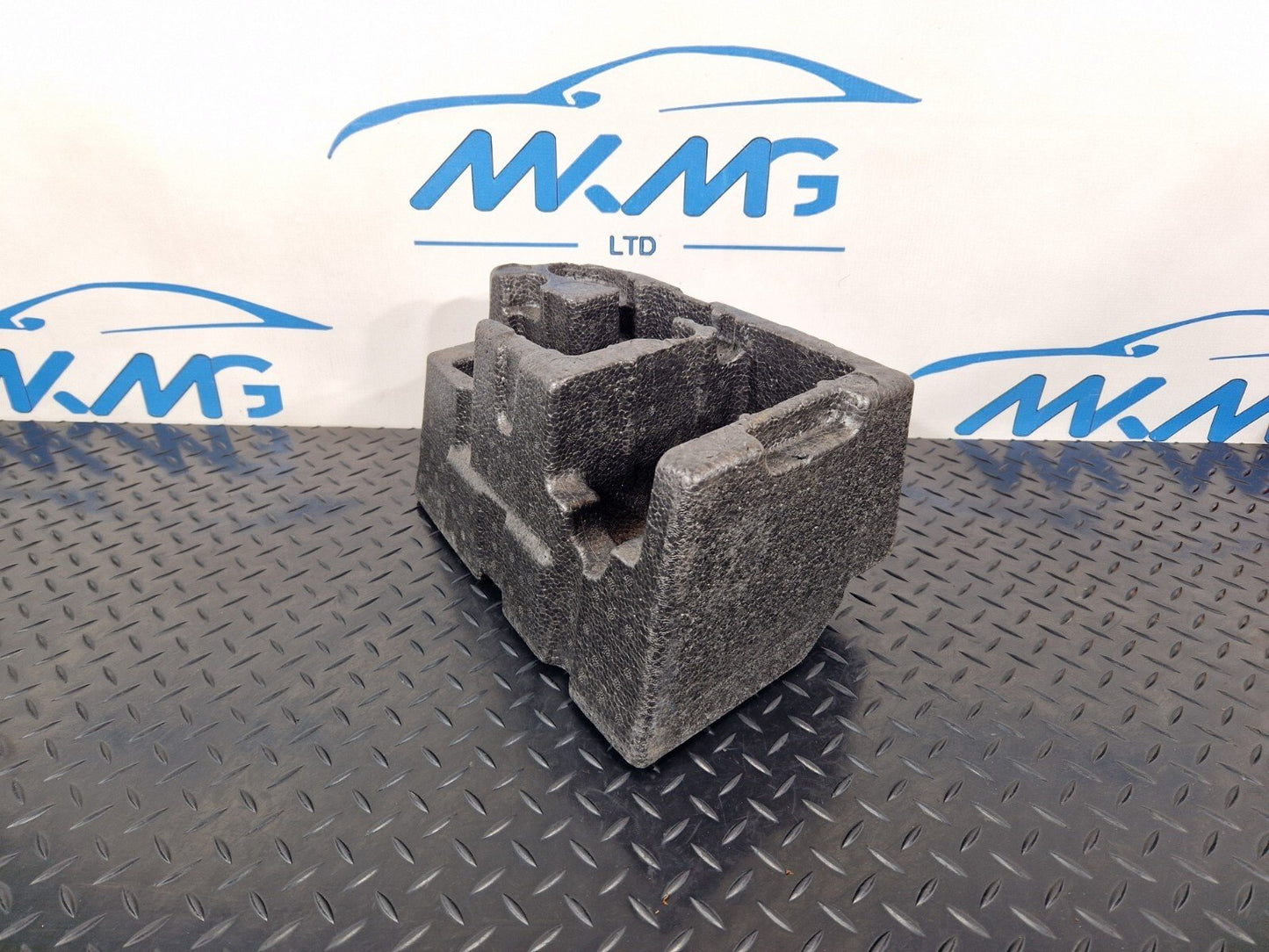 14-21 BMW 2 SERIES GRAN TOURER F45 F46 218D TOOL STORAGE FOAM HOLDER 6877568