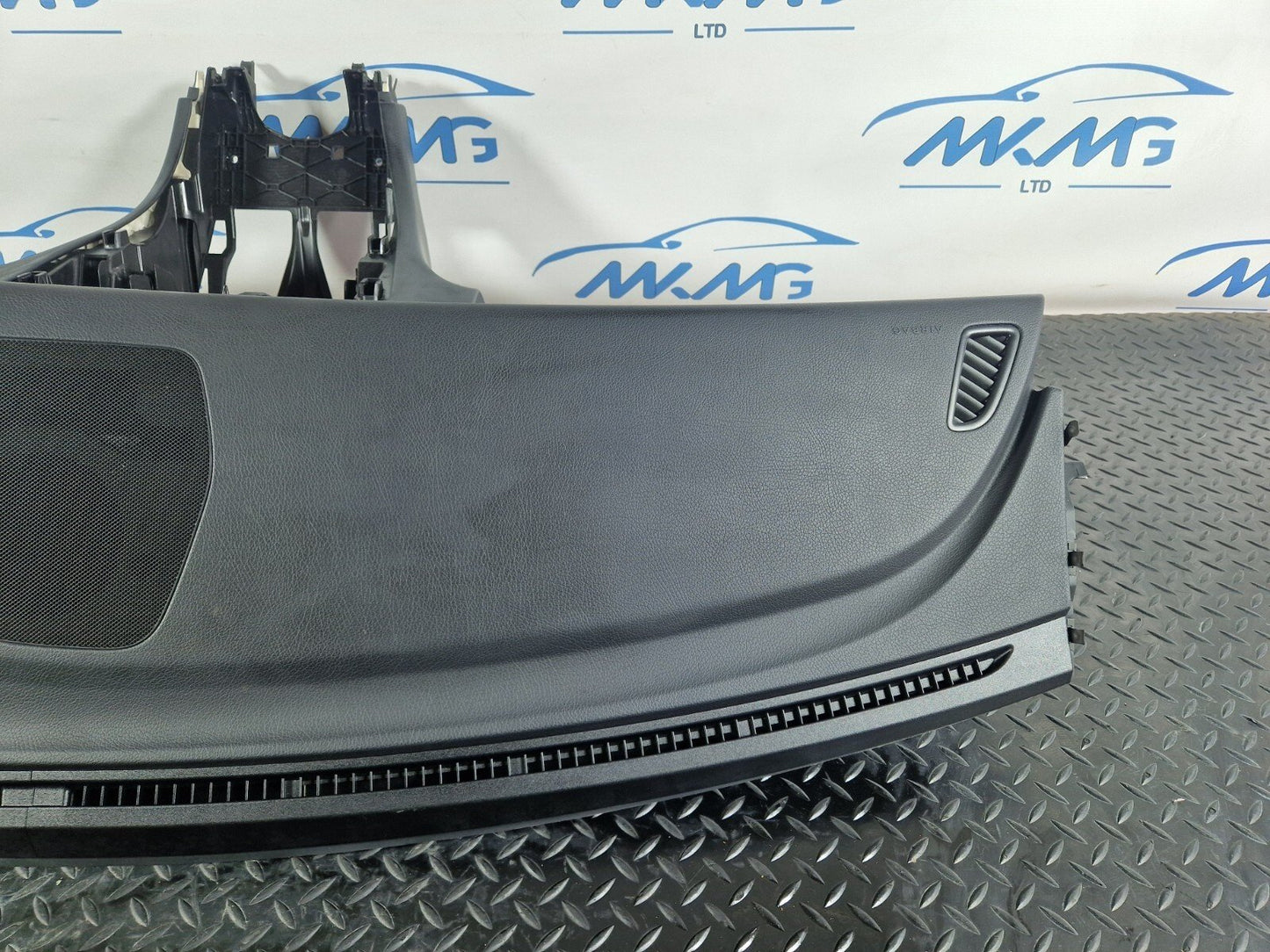 14-21 MERCEDES BENZ C200d W205 DASHBOARD ASSEMBLY TRIM PANEL & PASSENGER AIRBAG