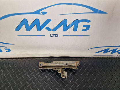 18-ON MERCEDES BENZ SPRINTER W907 OEM SUPPORT BRACKET A6510903000