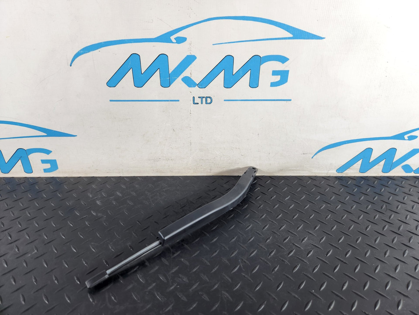 Land Rover Range Rover Evoque L551 SUV Rear Screen Wiper Arm K8D2-17C403-AB