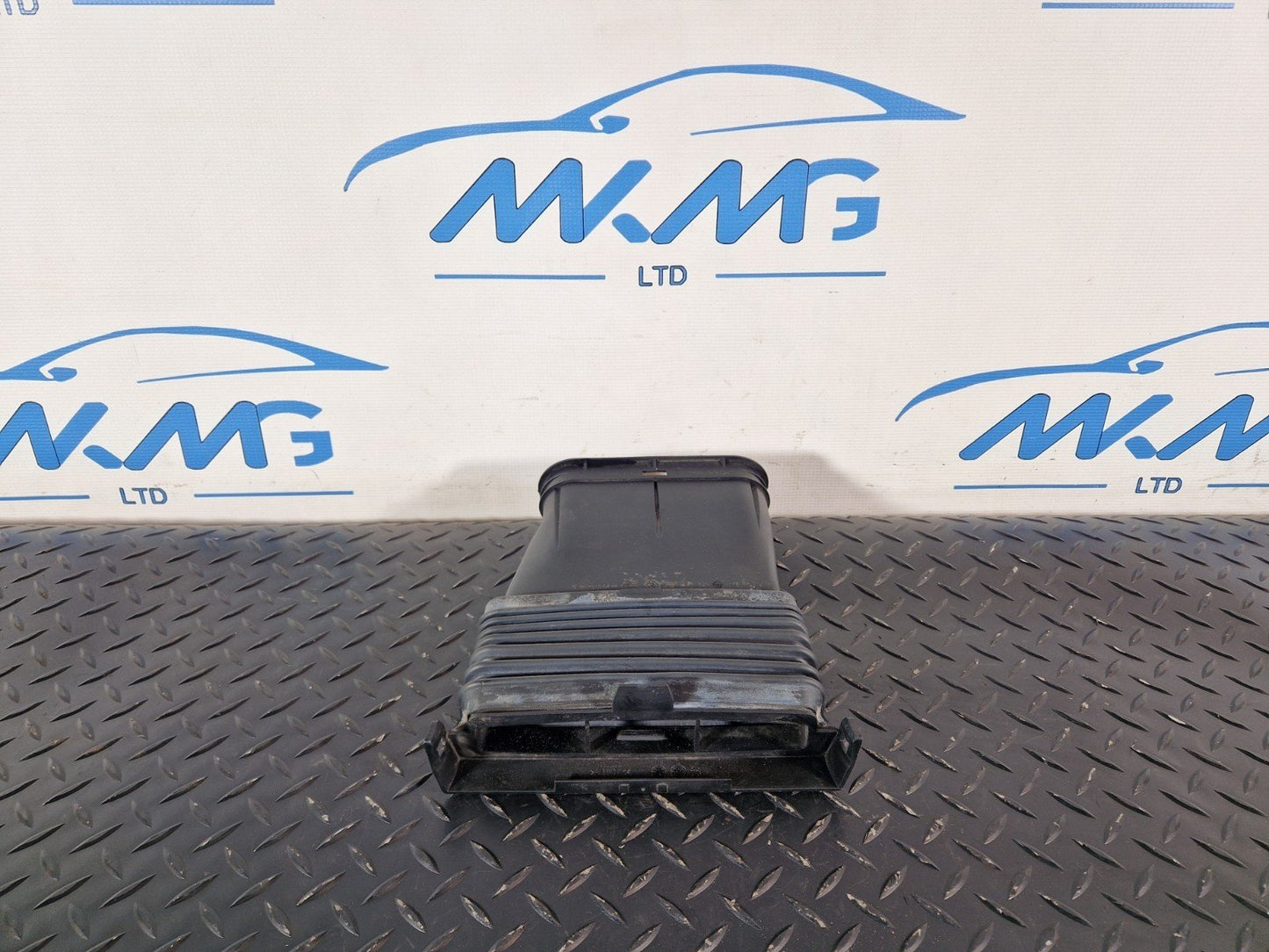 11-19 MERCEDES BENZ ML W166 GENUINE AIR INTAKE HOSE A1665000061