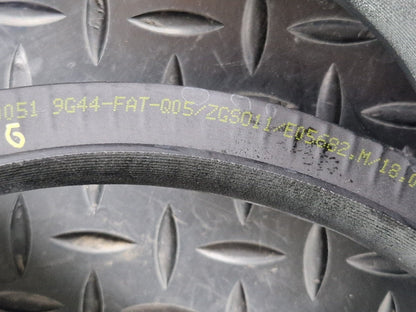 14-21 MERCEDES BENZ C220d W205 FRONT DOOR LEFT SIDE RUBBER SEAL A2056970051