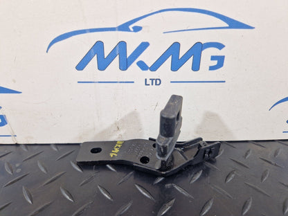 12-18 AUDI A6 C7 REAR LEFT N/S BOOT PARTITION BRACKET MOUNT 4G9863583