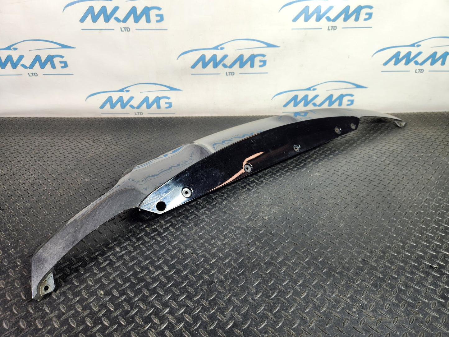 Land Rover Range Rover Evoque L551 SUV Bumper Diffuser Damaged K8D217F954C