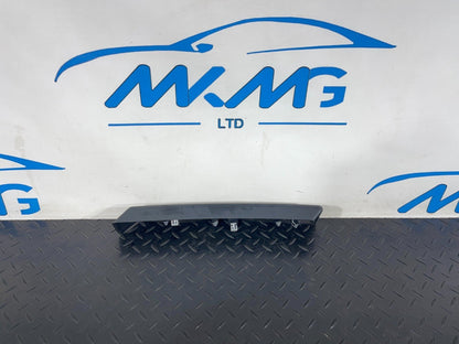 2019-ON  LAND ROVER DISCOVERY L550 INTERIOR PART RIGHT SIDE LK72043C26A