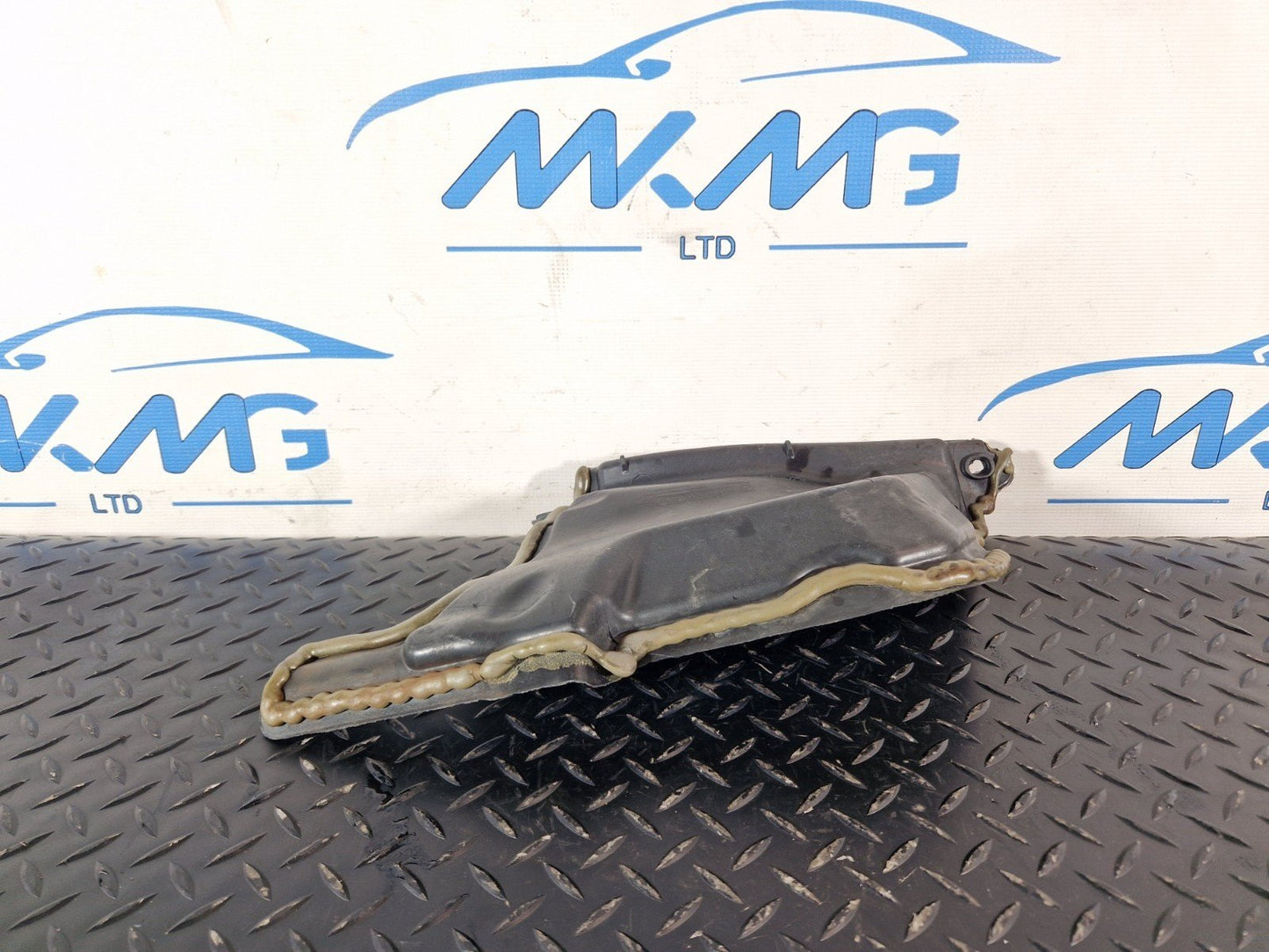 11-19 MERCEDES BENZ ML W166 ENGINE BAY SOUND INSULATION COVER RIGHT A1666201578