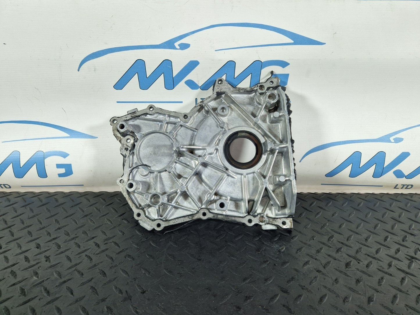 11-19 MERCEDES BENZ ML W166 642.826 ENGINE TIMING CHAIN COVER A6420150002