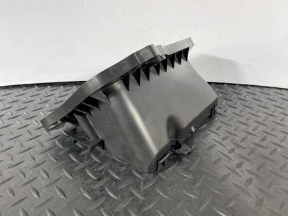 16-19 AUDI A4 B9 SALOON GENUINE FRONT AIR INTAKE DUCT VENT 8W2819904A
