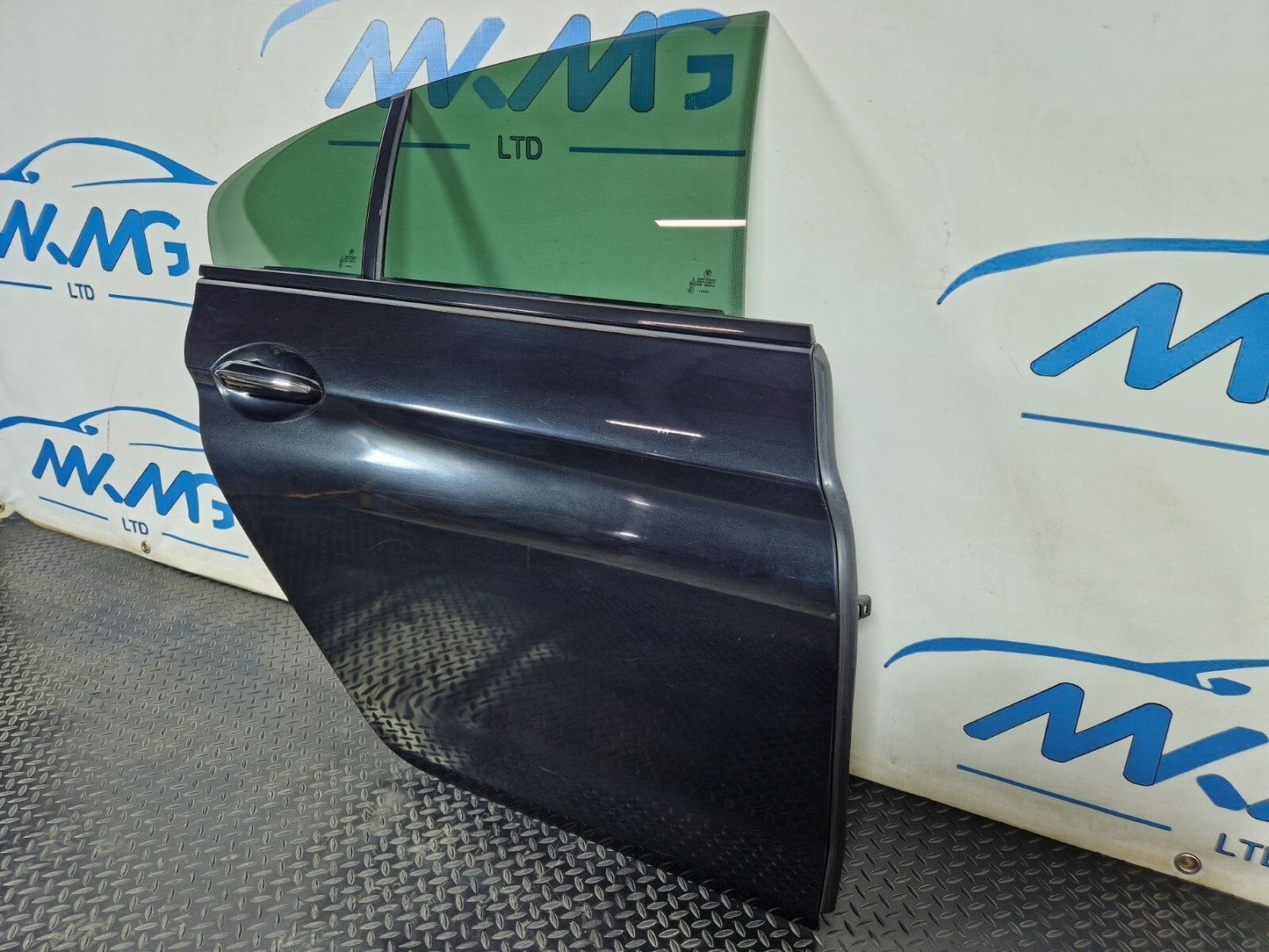 11-18 BMW 6 SERIES F06 GRAN COUPE REAR RIGHT O/S/R COMPLETE DOOR IN BLACK 475