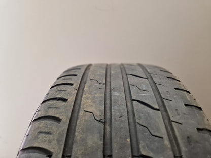 Audi A4 B9 Genuine 17" Alloy Wheel with Tyre 225/50/17 ~3mm 8W0601025K