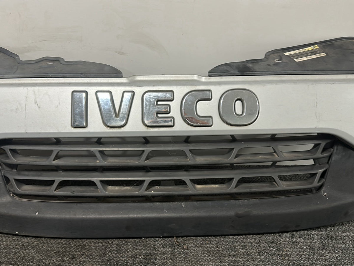 Iveco Daily MK5 Cab & Chassis Genuine Front Upper Grille 5801342732 5801342733