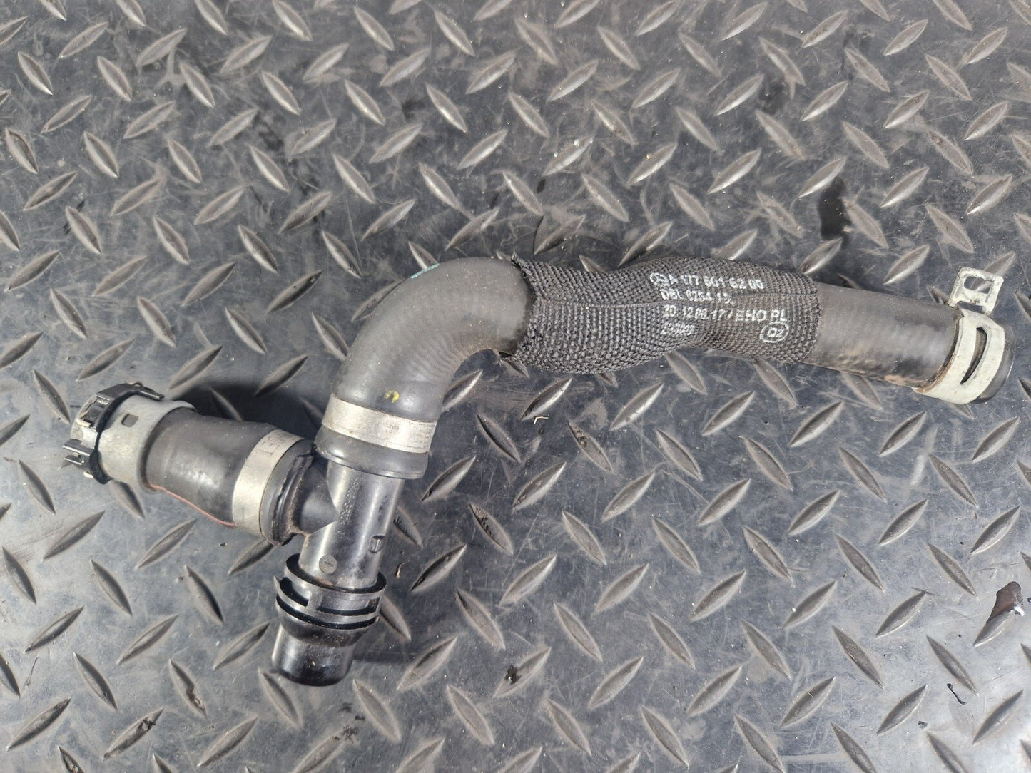 19-ON MERCEDES BENZ A CLASS EQ W177 WATER COOLANT PIPE A1775016200
