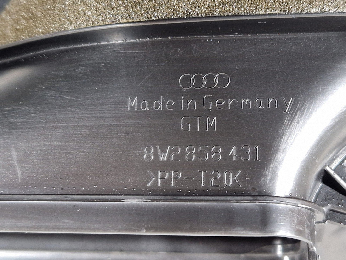 16-24 AUDI A5 F5 COUPE GENUINE OEM DASHBOARD AIR VENT TRIM 8W2858431