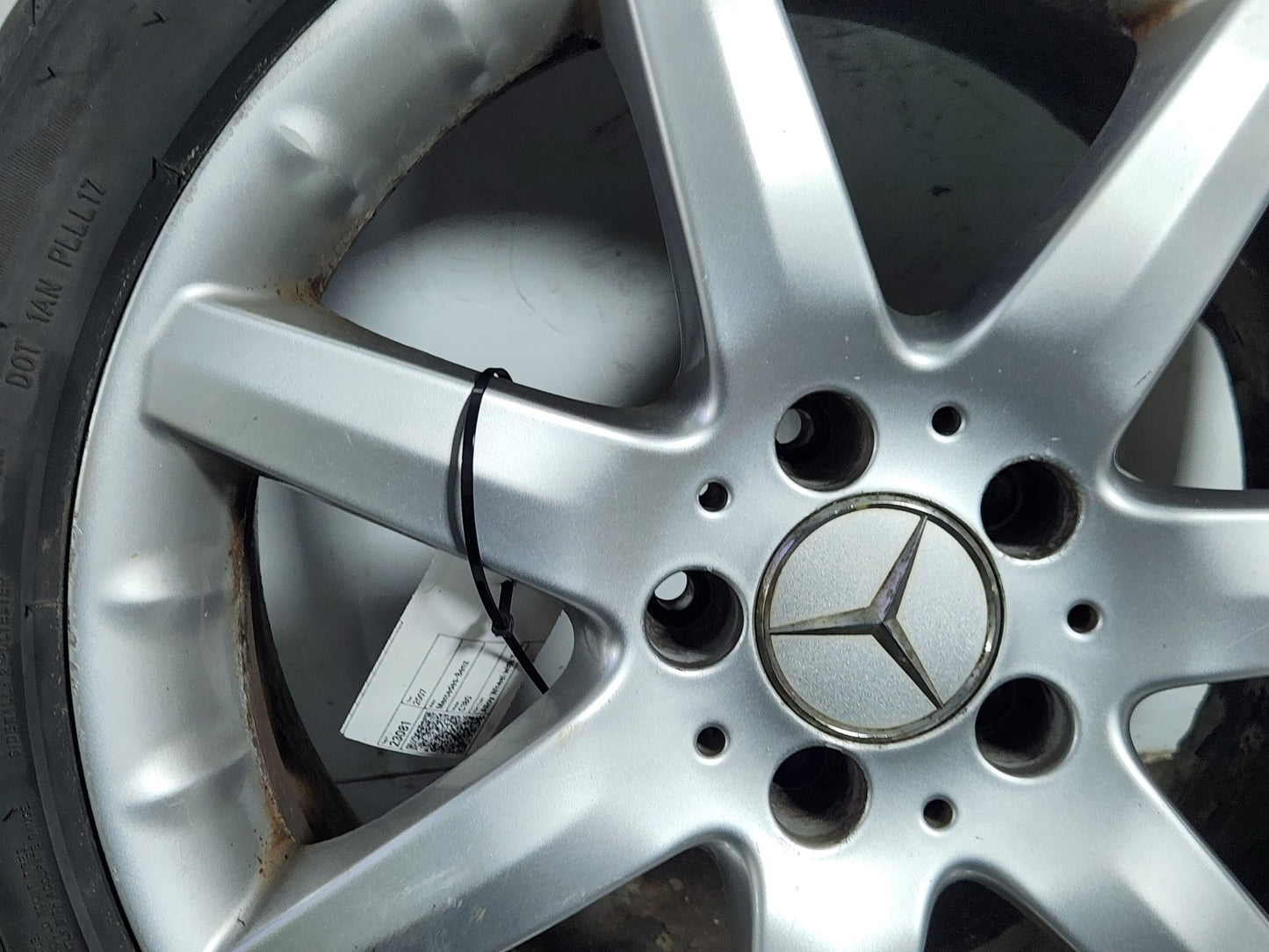 Mercedes C-Class W203 (FL) 17" Alloy Wheel with Tyre 245/40/17 ~7mm A2034012402