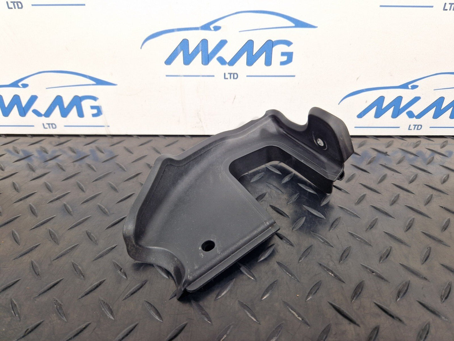 AUDI Unknown Part Type 8W8827279