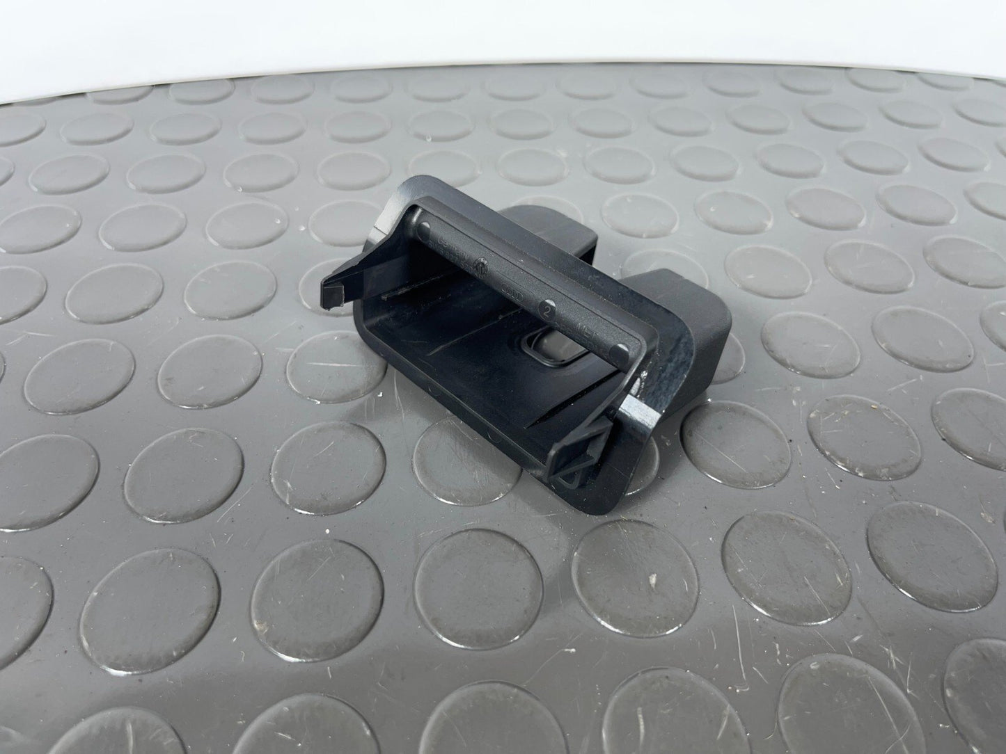 16-19 AUDI A4 B9 SALOON GENUINE BOOT TAILGATE LOCK TRIM COVER 8W5827520