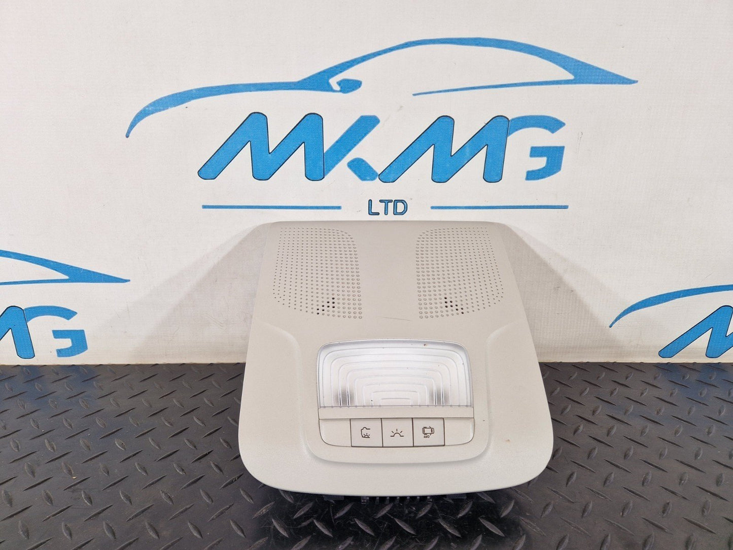 14-23 MERCEDES VITO FRONT HEADLINER OVERHEAD INTERIOR LIGHT CONSOLE A4478200035
