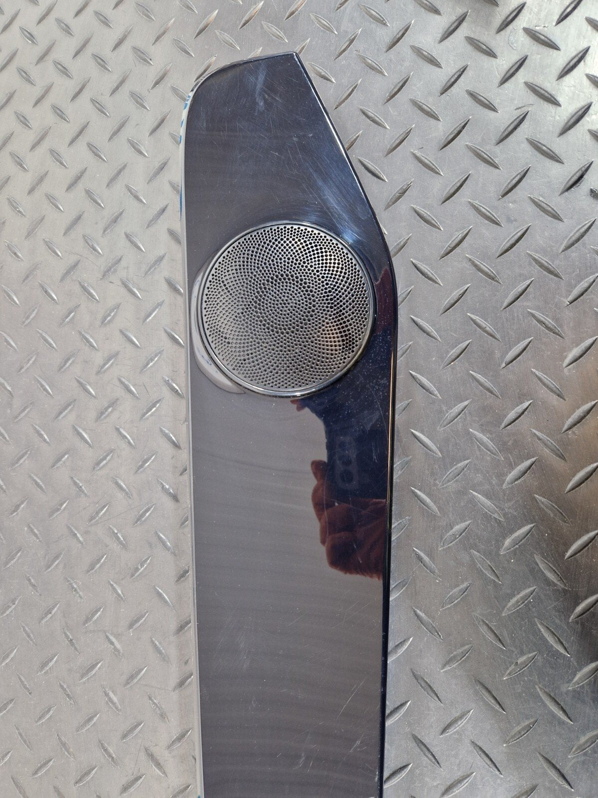 GENUINE DOOR TRIM MERCEDES REAR LEFT DOOR STRIP GLOSS BLACK A2057300122