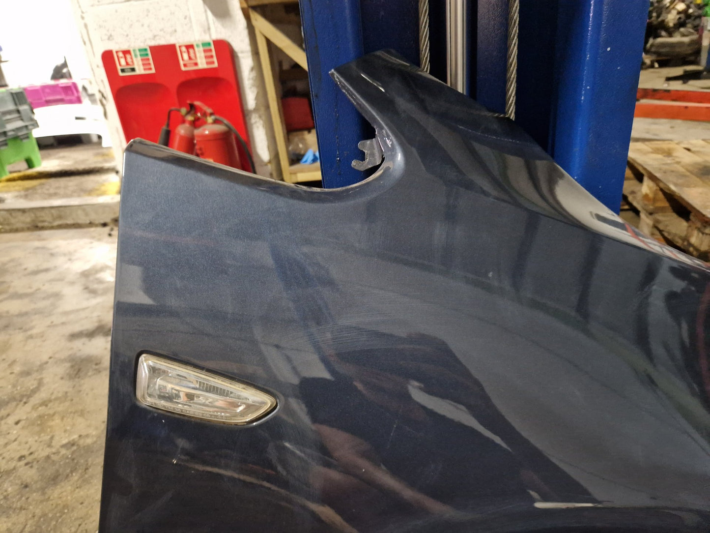 Vauxhall Astra MK6 (J) (A3400) Front Right Wing Fender Panel in Metro Blue GBI