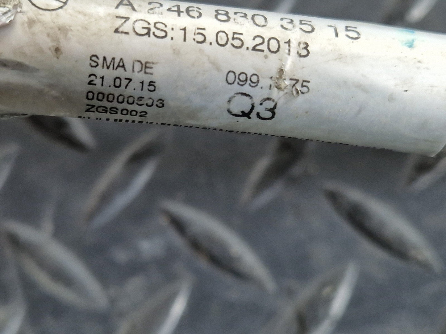 13-19 MERCEDES CLA C117 GENUINE A/C AIR CONDINIOTING PIPE HOSE LINE A2468303515