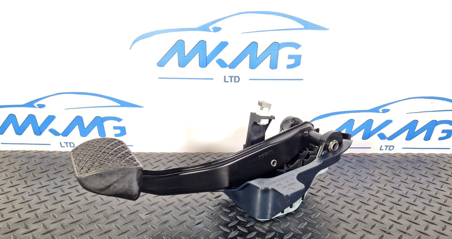 14-21 MERCEDES BENZ C200d W205 GENUINE BRAKE PEDAL A2052920515 A2052920507