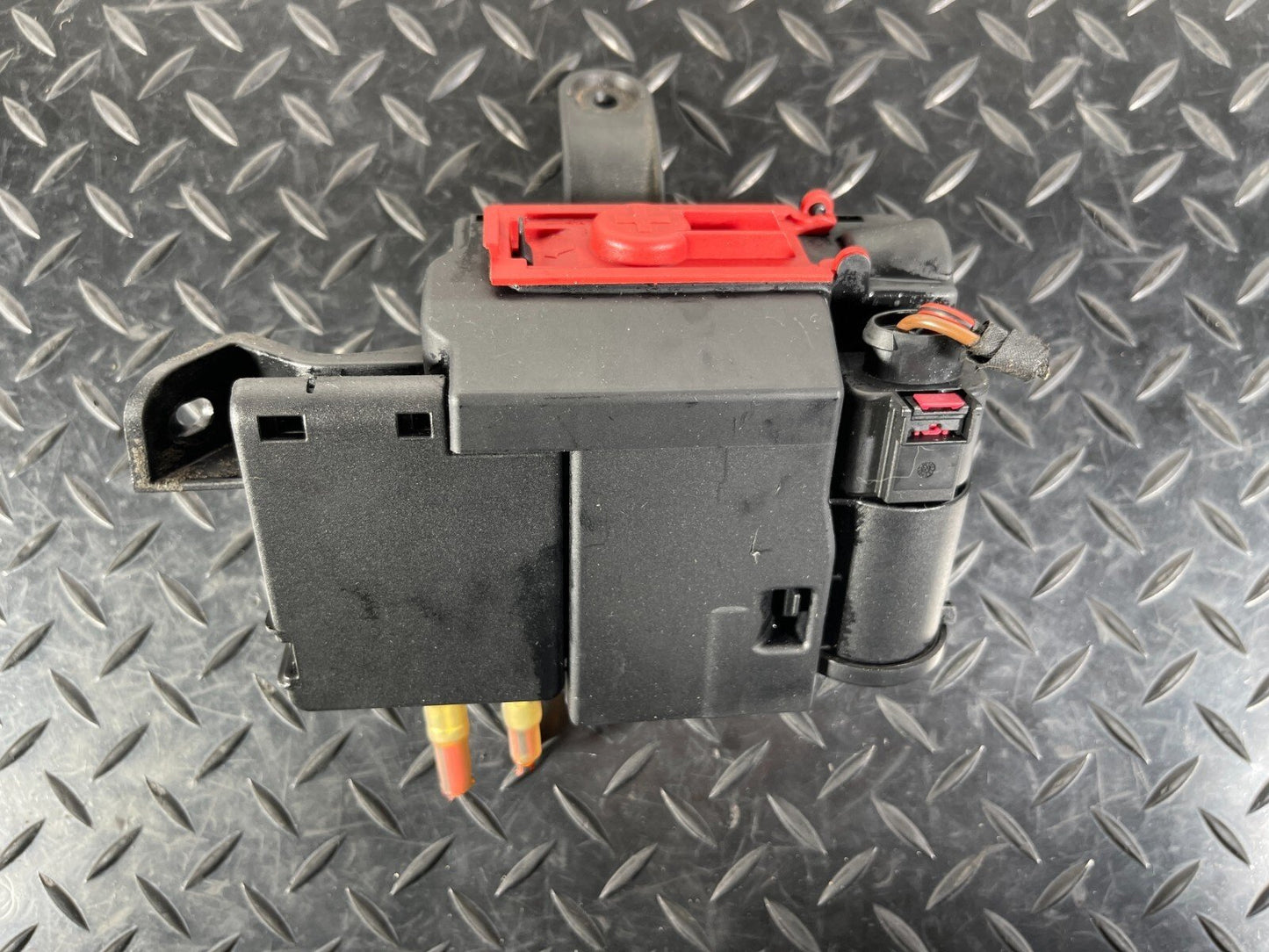 16-23 AUDI A5 F5 S-LINE FUSE BOX POWER DISTRIBUTION CONTROL MODULE 8W0941824AN