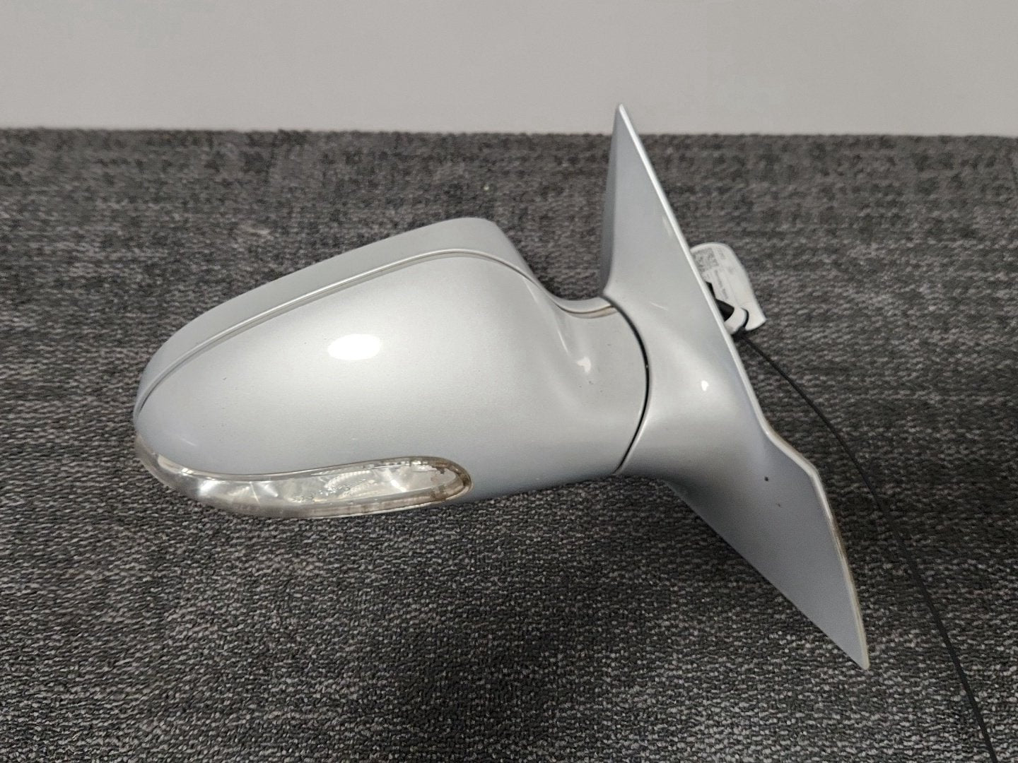 Mercedes-Benz CLK200 CLK-Class C209 Convertible Front Right Door Wing Mirror
