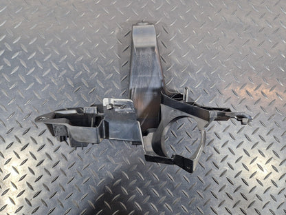 16-23 AUDI A5 F5 SPORTBACK S-LINE LEFT D-PILLAR TRIM BRACKET 8W8867729A