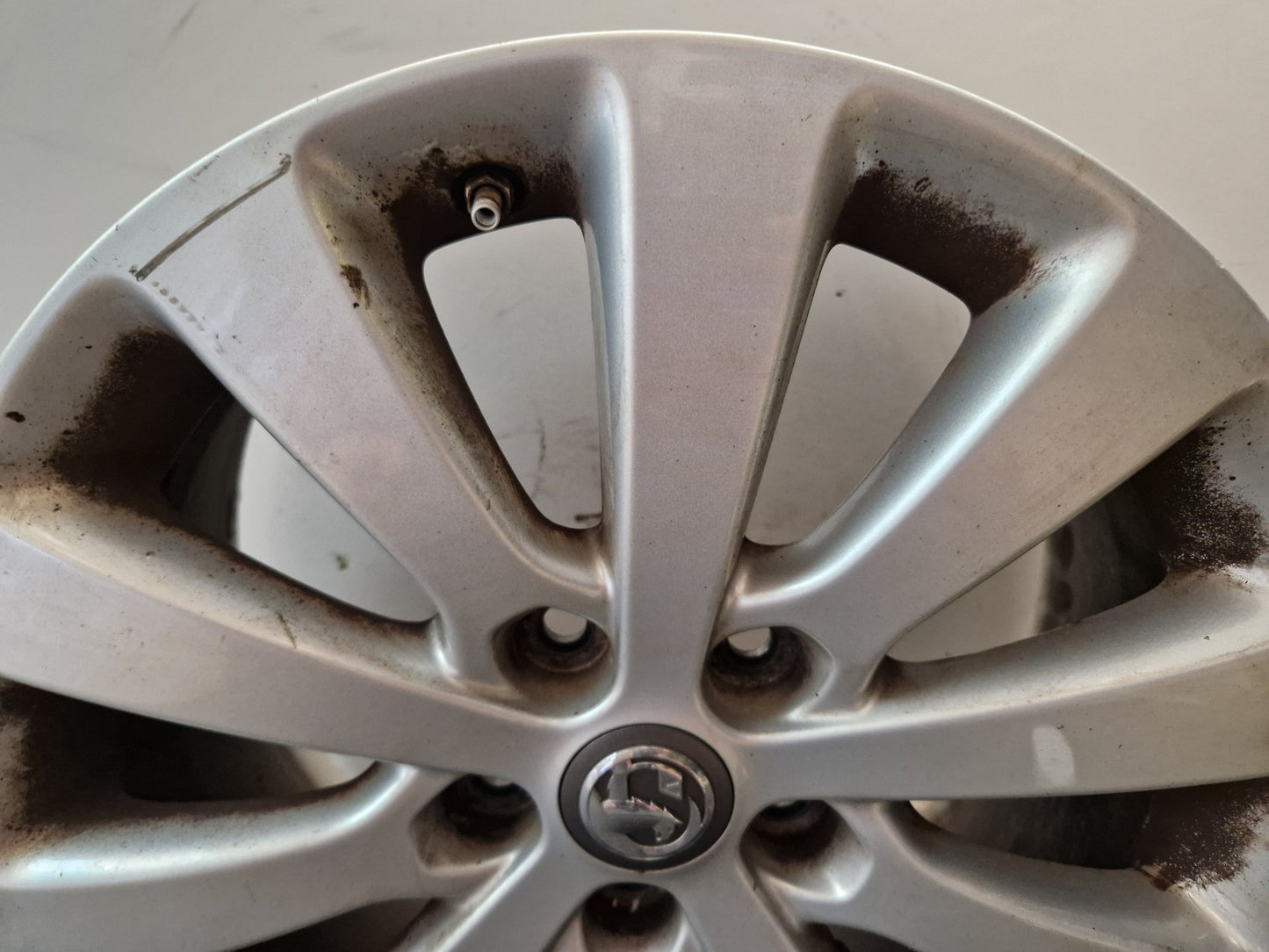 Vauxhall Zafira MK3 (C) (A3470) MPV Genuine 17" 10 Spoke Alloy Wheel
