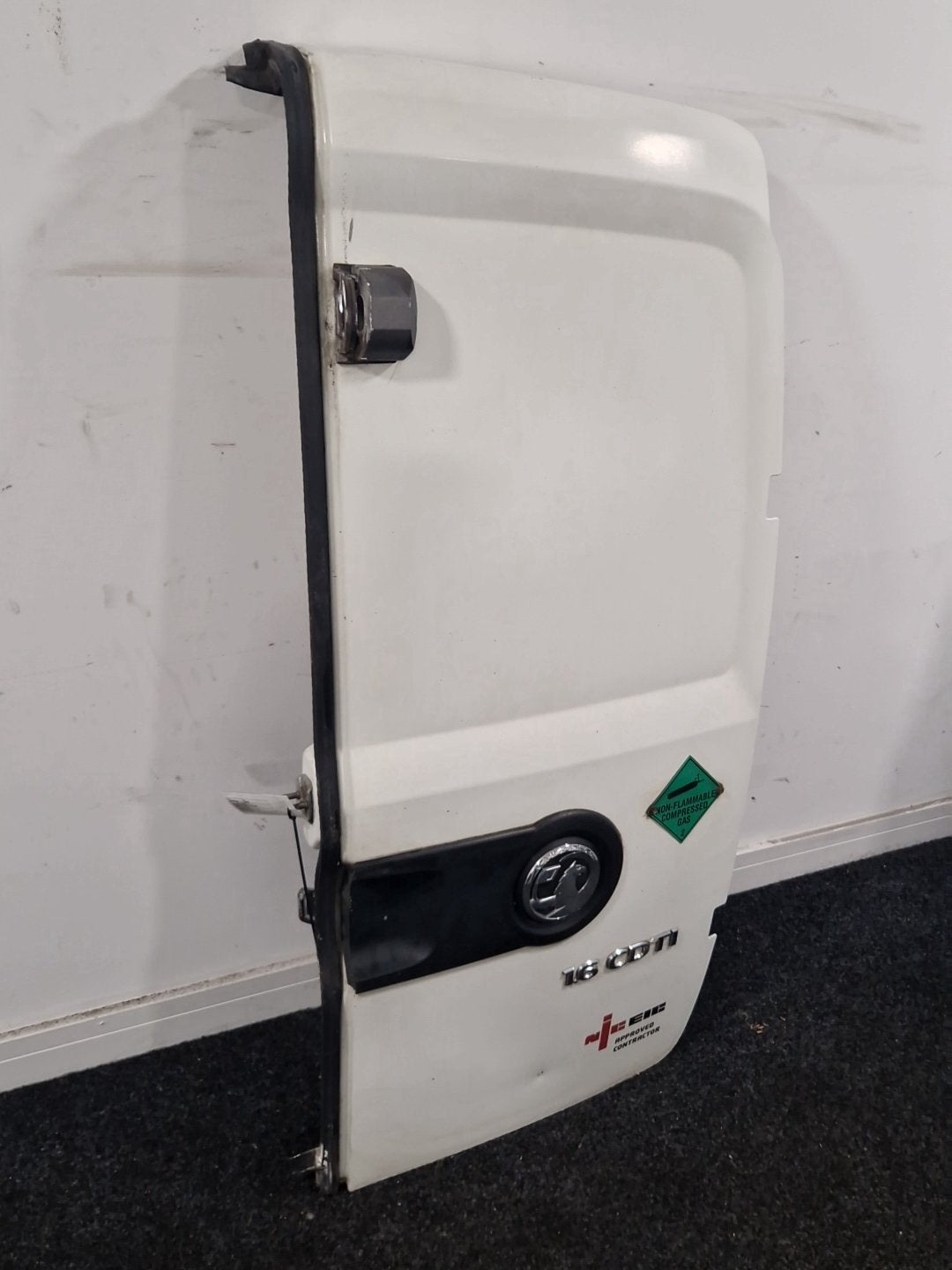 Vauxhall Combo MK3 (D) (61VO) Rear Right O/S Driver Complete Door in White 5PU