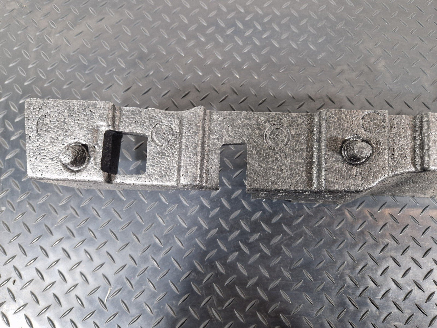 BMW 2 SERIES GRAN TOURER F45 F46 REAR LEFT TRUNK FLOOR SUPPORT FOAM 7327027