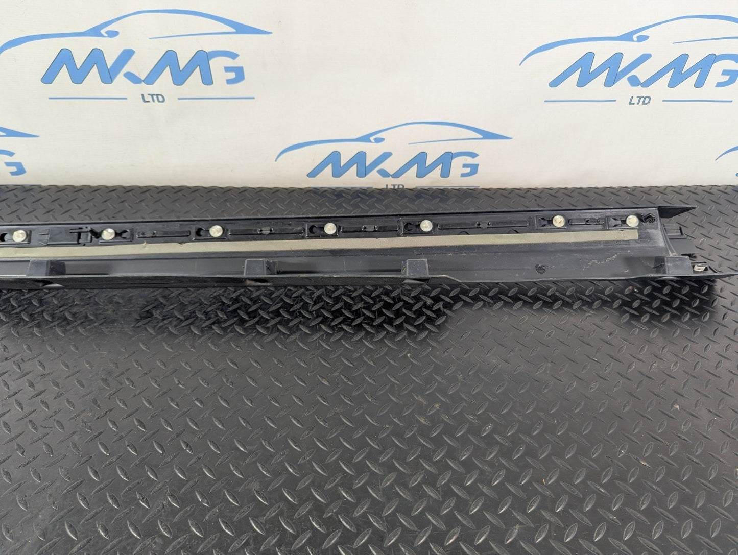 14-19 LAND ROVER L550 DISCOVERY SPORT GENIUNE RIGHT SIDE SILL SKIRT PANEL T8369