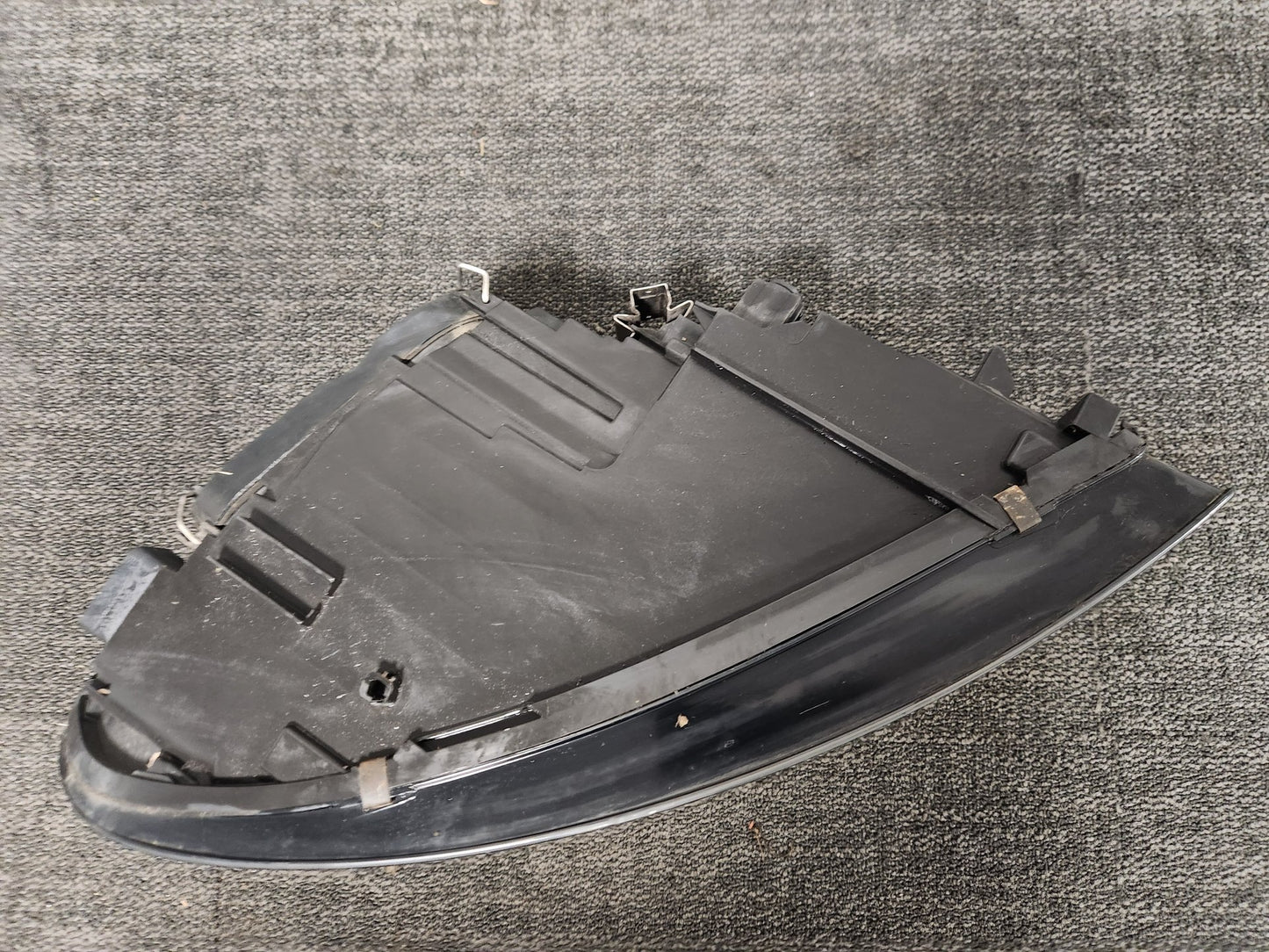 Volvo C30 MK1 (MK) Coupe Genuine Front Left N/S Passenger Headlight 30657174