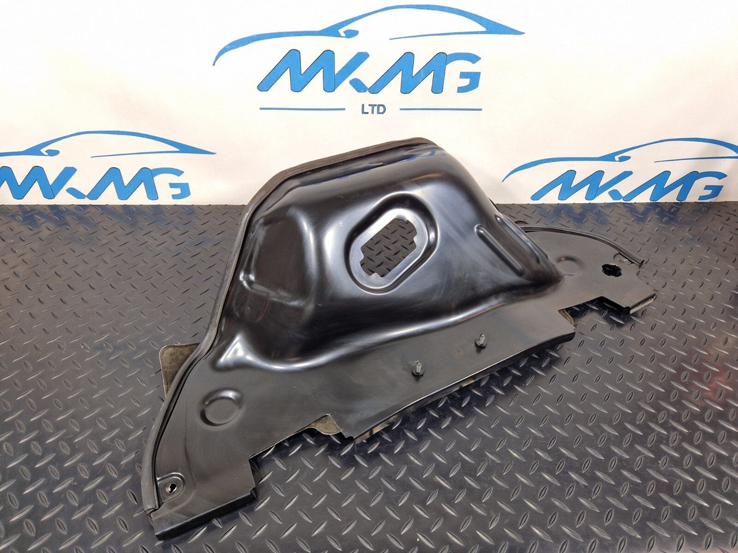 16-19 AUDI A4 B9 GENUINE BULKHEAD FIREWALL HEAT PROTECTION SHIELD 8W0819523C